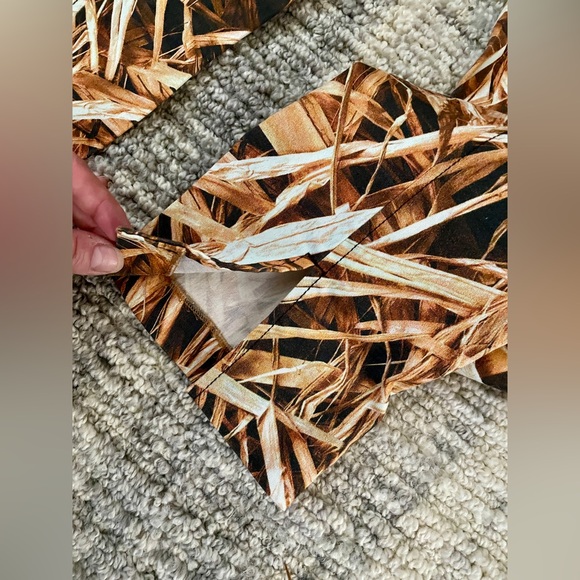 Dolce & Gabbana Size 25 Straight Leg Straw Print Pants - Picture 6 of 9